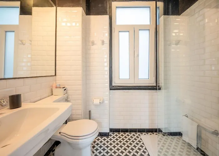 Heritage W Balcony In Bairro Alto * リスボン