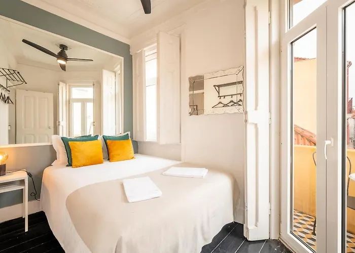 Heritage W Balcony In Bairro Alto * Lisboa